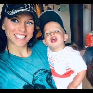 Meet your Posher, Carley